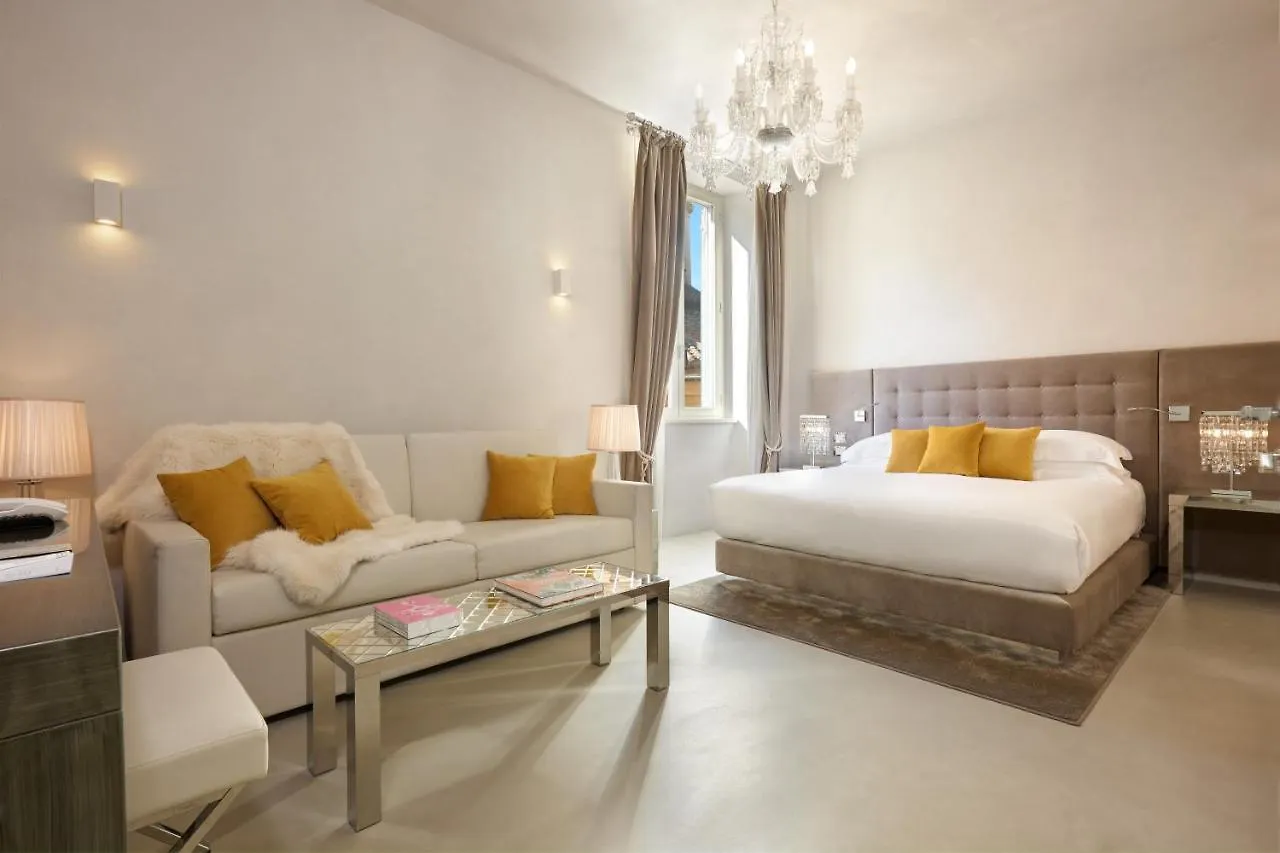 Palazzo Nainer Hotel Roma 4*,  Itália