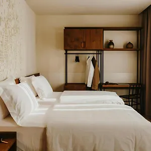 Casa Luz Placa Universitat, Sonder By Marriott Bonvoy 4* برشلونة