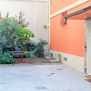 https://bb-i-10-mondi.italymilanhotels.net